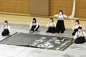 image05.jpg
