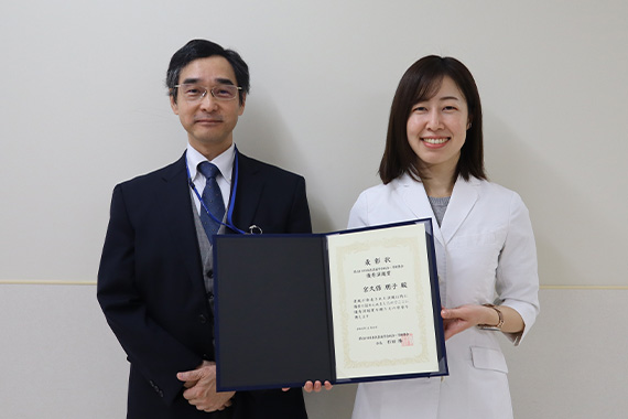 医真菌研究センターのメンバーと大学院生がアジア・太平洋医真菌学会および日本医真菌学会にて優秀賞を受賞しました