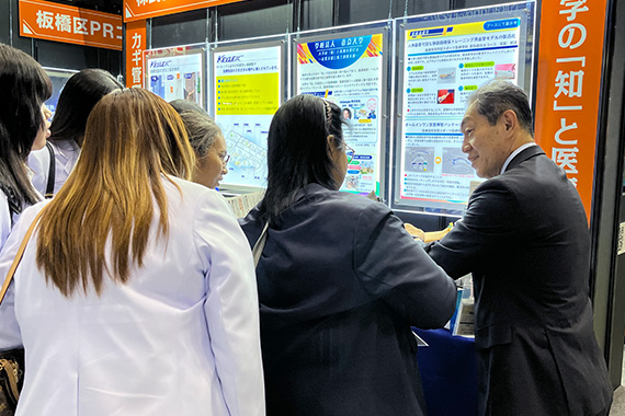 高梨准教授と高山講師がMedtec Japan2025に出展しました