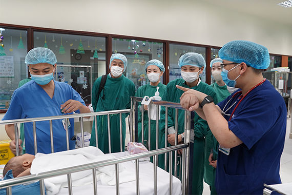 School of Medicine conducted a student exchange program with Vietnam National Children’s Hospital, Hanoi Medical University, and JICA Vietnam office as part of hygiene and public health training.