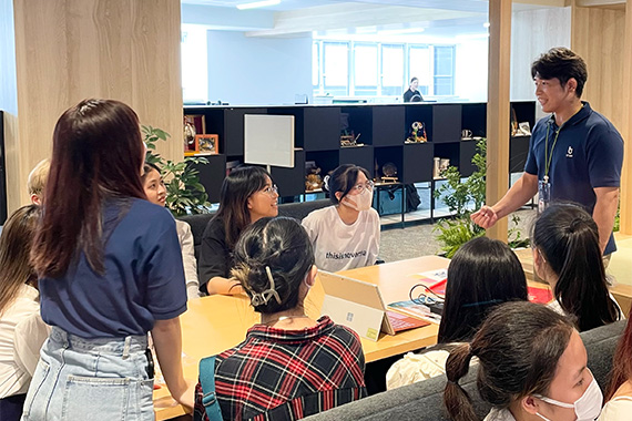 Open campus support for international students