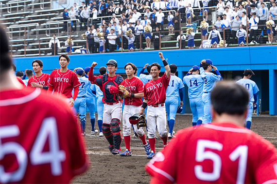 The baseball team kicked off the first division spring league with consecutive wins