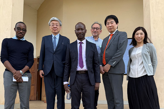 保健医療や環境課題についての連携強化に向け、ザンビア共和国コッパーベルト大学を表敬訪問しました