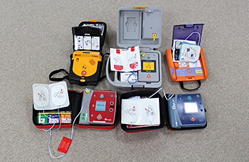 AED (Automated External Defibrillator)