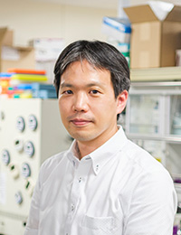 伊藤 弦太 准教授の写真