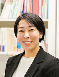 鈴木 賀映子 准教授の写真