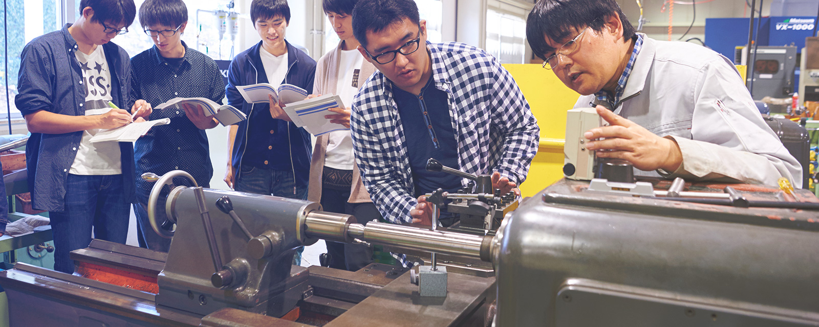 機械・精密システム工学科