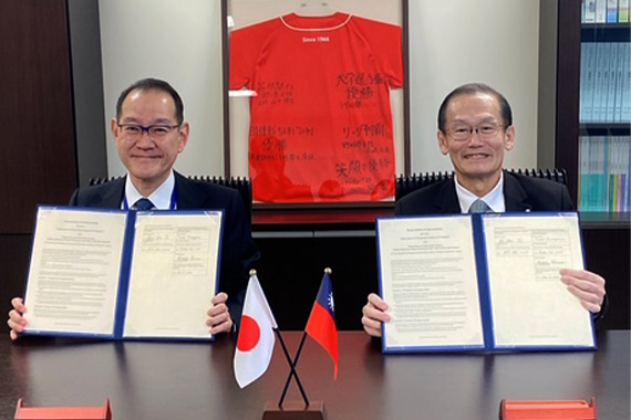 Teikyo University School of Medicine Orthopedic Surgery Department of Teikyo University Hospital and Taiwan’s E-Da Hospital have signed an MOU.