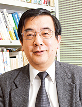 文学部長　筒井　清忠