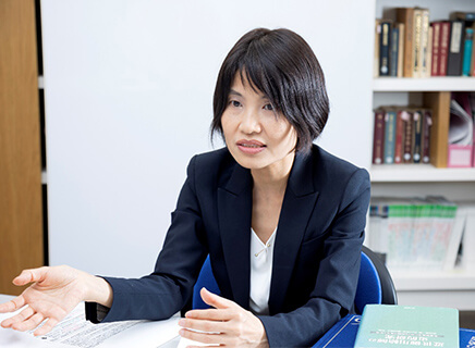 鎌田 純子 准教授