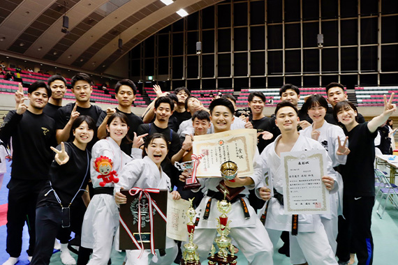 空手道部が全日本学生空手道選手権大会男子形で優勝しました