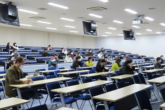 A master's thesis review and presentation was held Graduate School of Science and Engineering Division of Integrated Science and Engineering School of Science and Engineering.