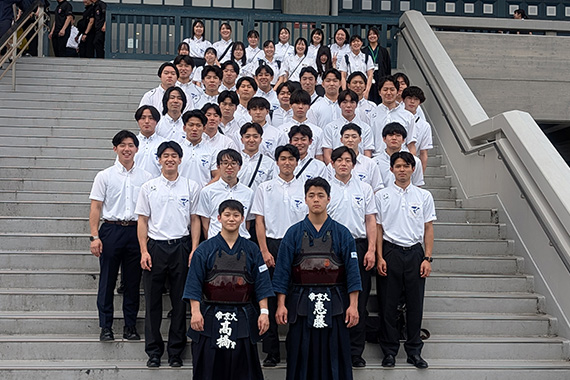 本学剣道部員2人が全日本学生剣道選手権大会に出場しました