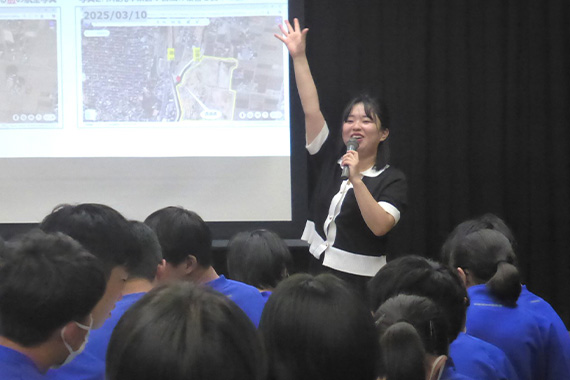 地域経済政策学専攻の大学院生が中学生を対象に「総合的な学習の時間－宇都宮学（防災講座）－」に出講しました