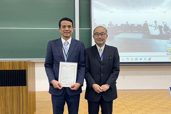 2025年度理工学部Best Teacher Awardの表彰式を行いました