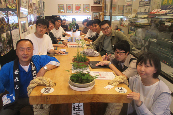 史学科地理学コースの学生が長野県諏訪市で野外実習を実施しました