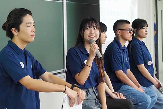 Student talk show