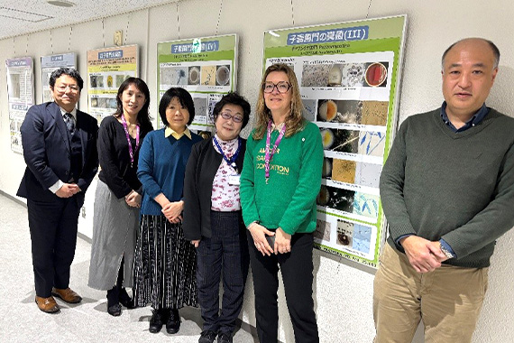 Directors from the Gattefossé Foundation and others visited the Medical Mycology Research Center.