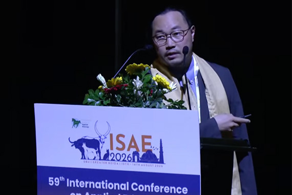 医真菌研究所の宮下講師がISAE 2026の招待基調講演「ウッド・ガッシュ記念講演」を行いました