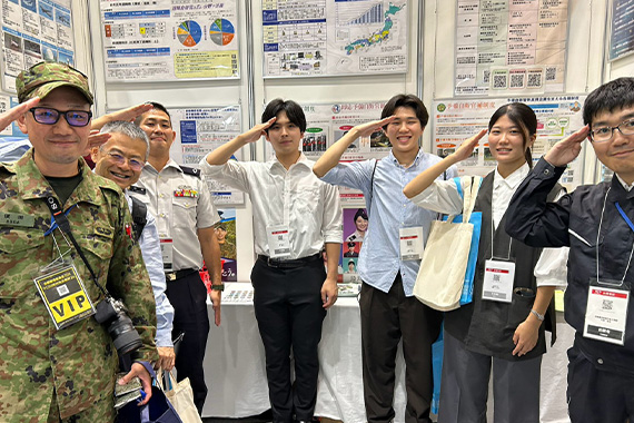 法学部朴井ゼミが「危機管理産業展（RISCON TOKYO）2026」を訪問しました