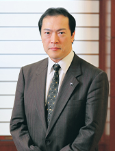 Photos of Chairman and PresidentOKINAGA Yoshihito
