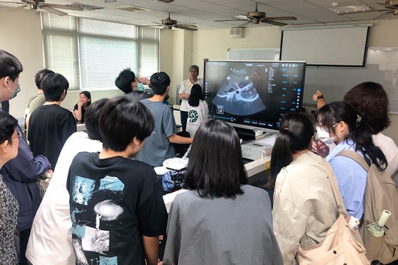 診療放射線学科の学生が台湾で放射線技術研修を行いました