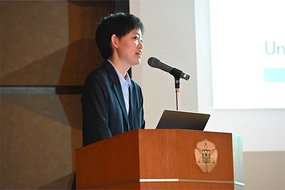 A student from Faculty of Science and Engineering received the President's Special Award at the 40th Annual Meeting of the Japan Society for Astrobiological Sciences.