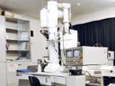 Transmission Electron Microscope (TEM)