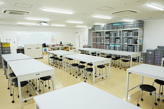 Archeology training room