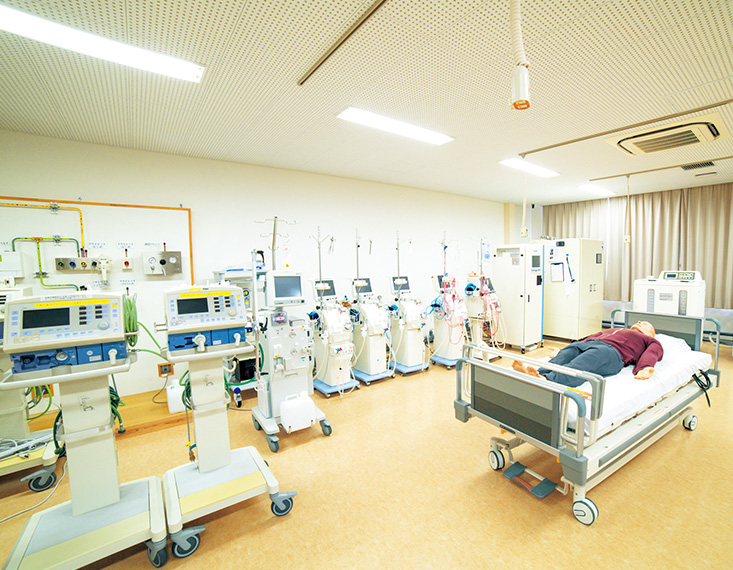 Clinical engineering training room