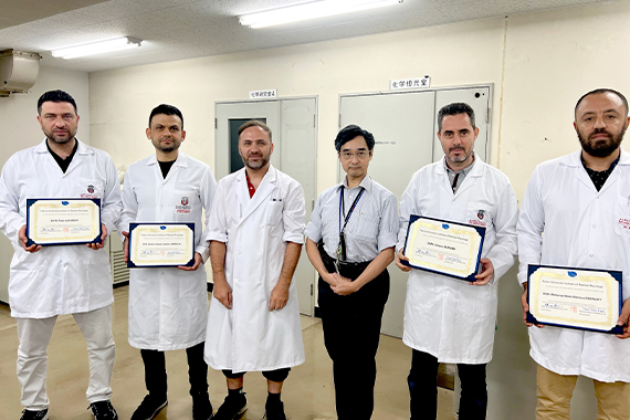 Teikyo University Institute of Medical Mycology conducted an animal mycology training course