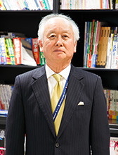 就職・キャリア支援委員会　委員長 石川 正史（経済学部教授）