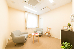 施設04_サムネイル