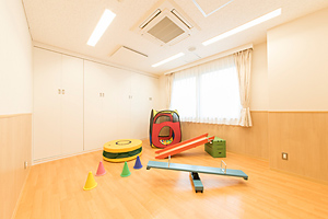 施設09_サムネイル